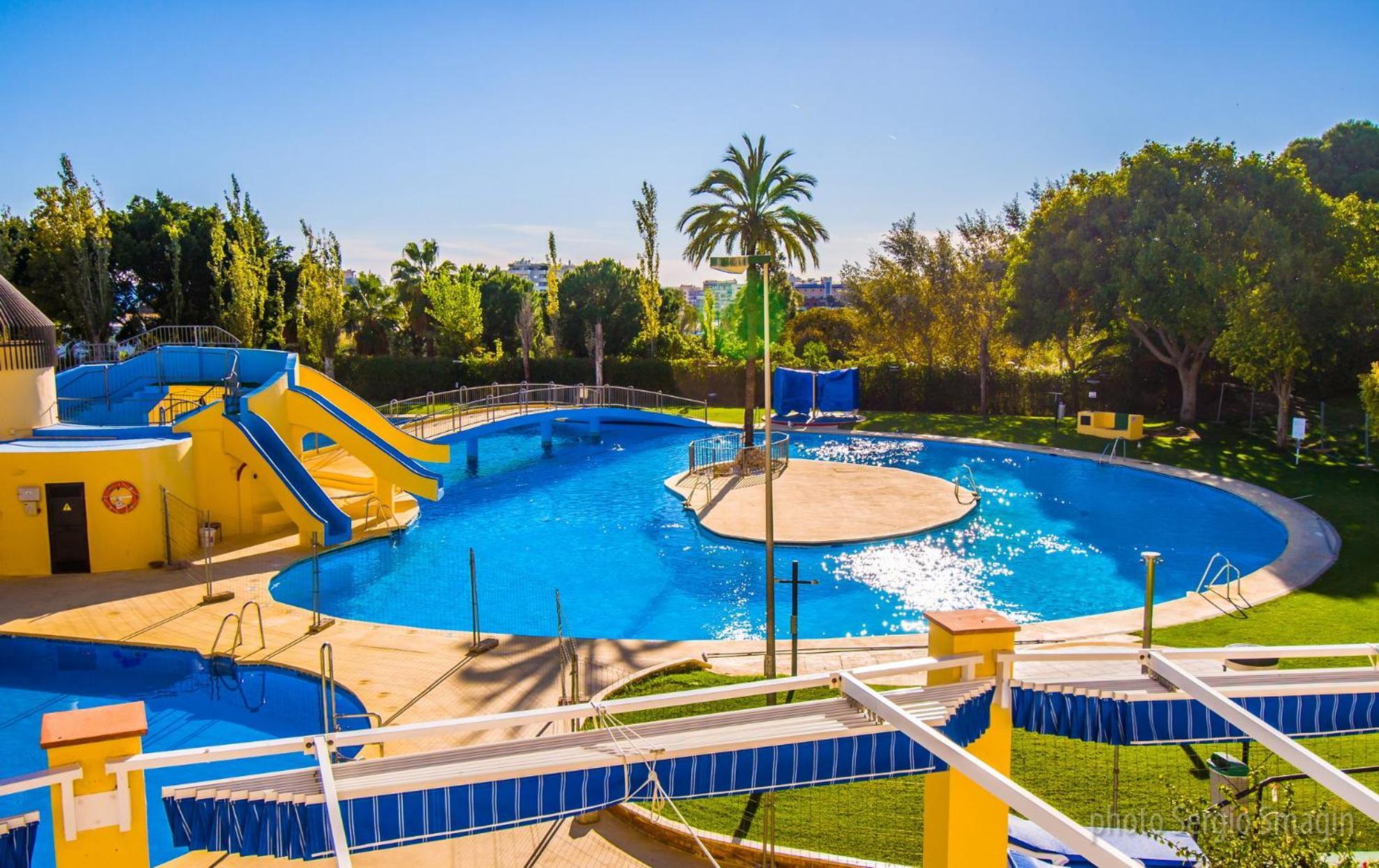 426 Estudio En Minerva Apartamentos - Vista Al Jardin - Piscina Y Playa Беналмадена Екстериор снимка